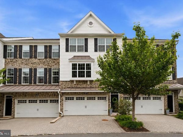203 CORVUS CIRCLE, MEDIA, PA 19063