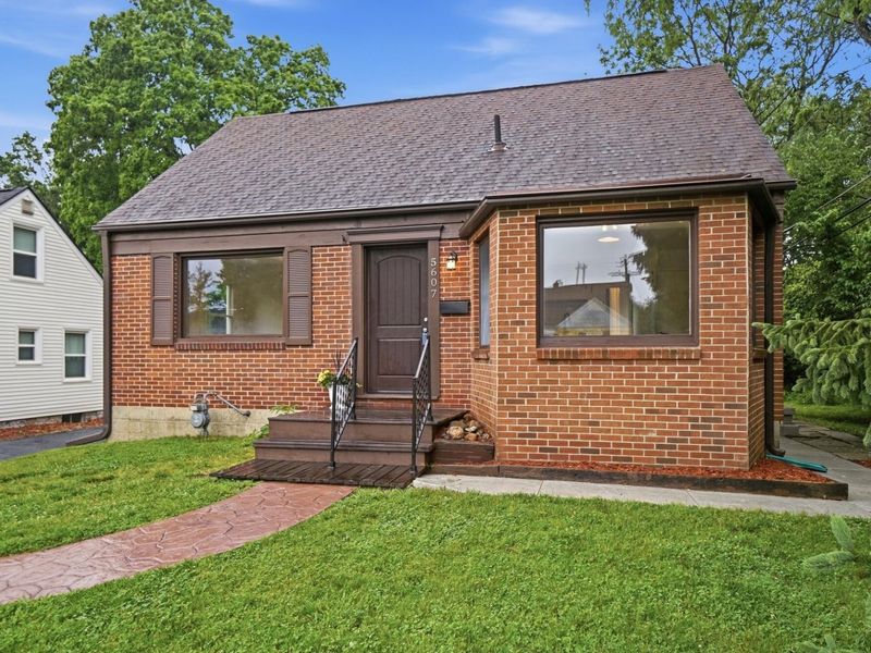 5607 Emerson Avenue , Worthington, OH 43085 Photo 2