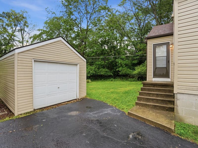 5607 Emerson Avenue , Worthington, OH 43085 Photo 30