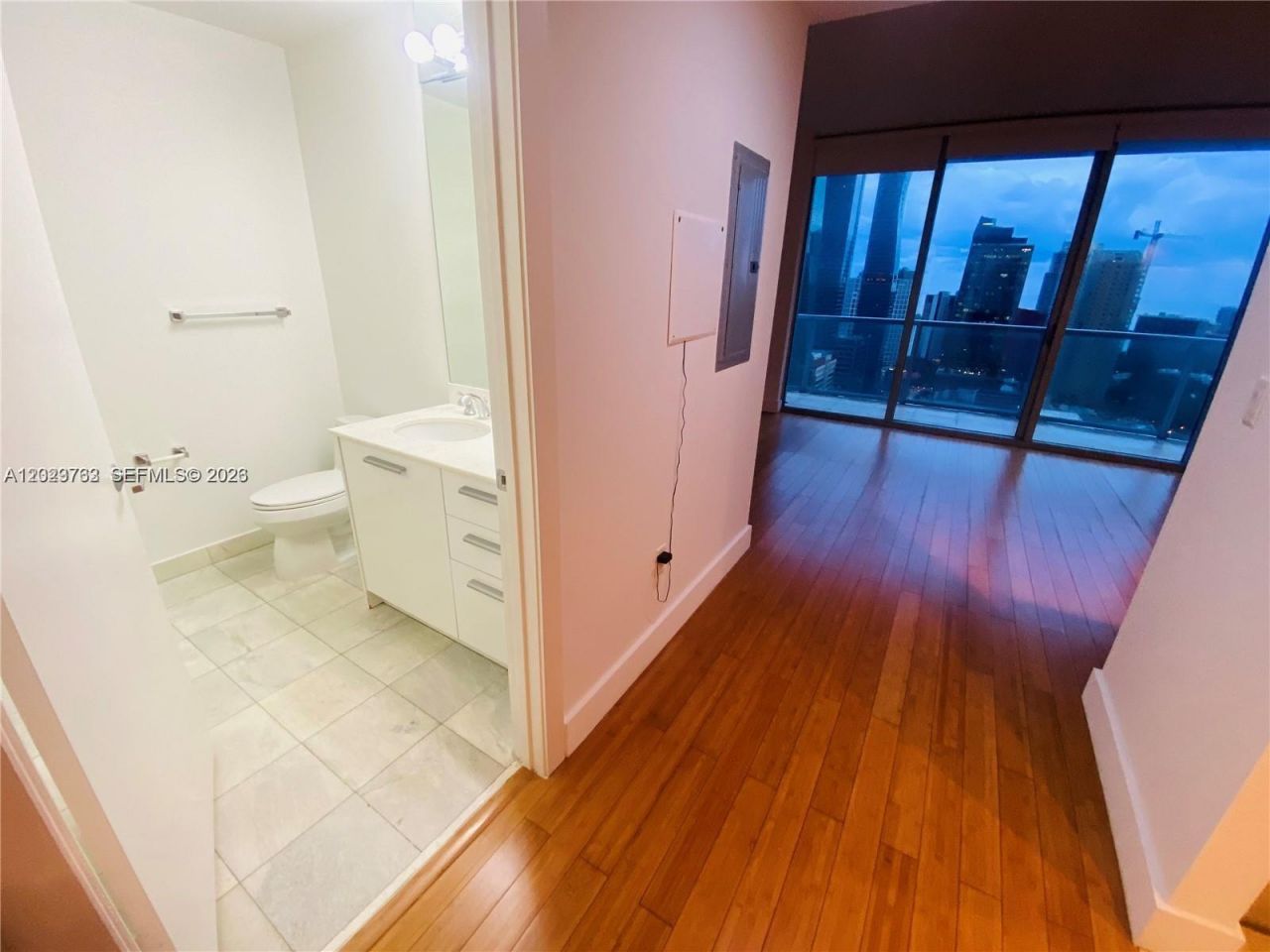 1060 Brickell Ave , Unit 3109, Miami, FL 33131 Photo