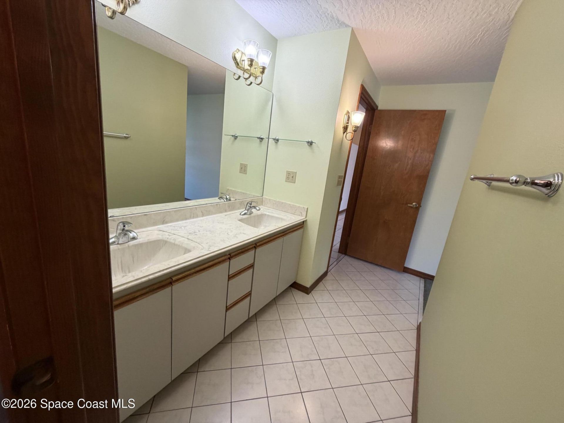 195 Sea Breeze Circle, Merritt Island, FL 32953 Photo