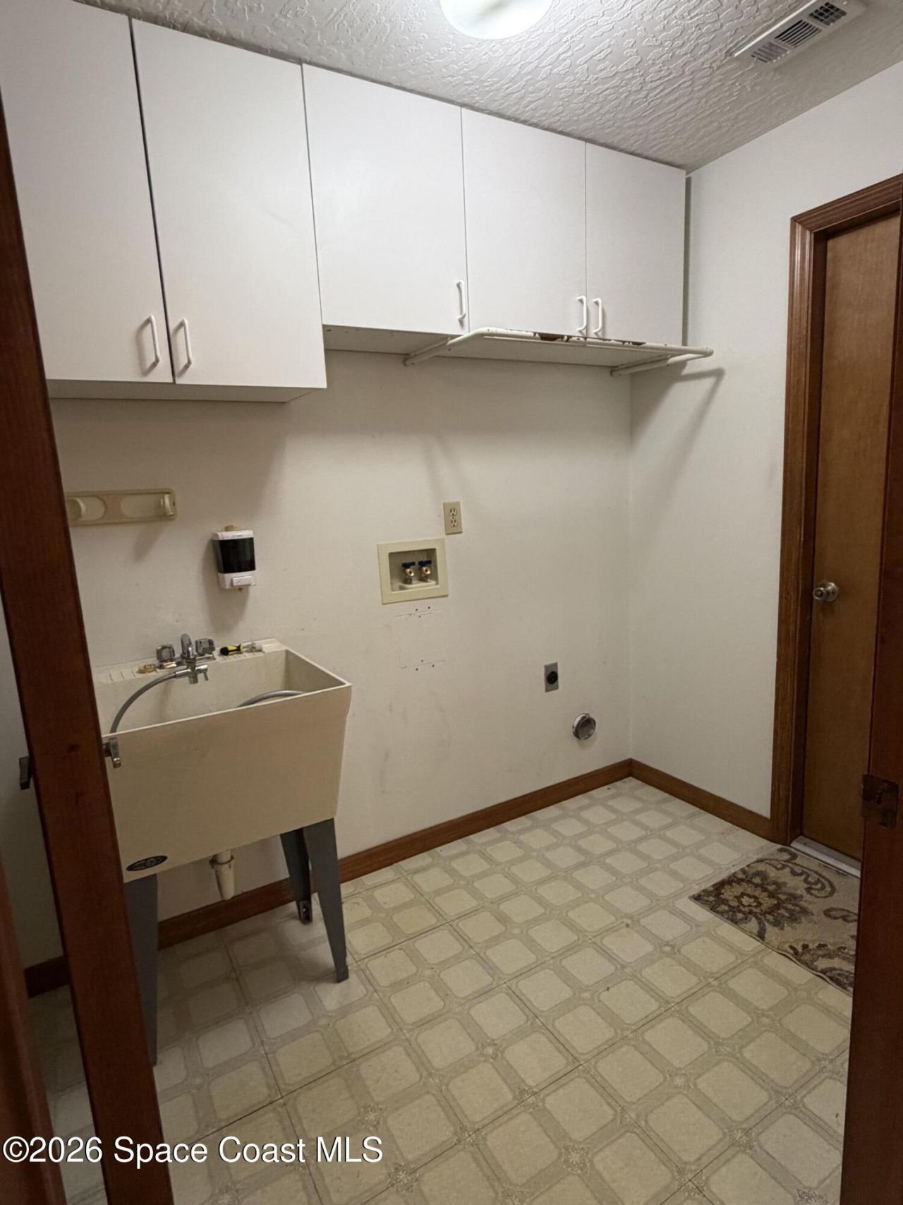 195 Sea Breeze Circle, Merritt Island, FL 32953 Photo