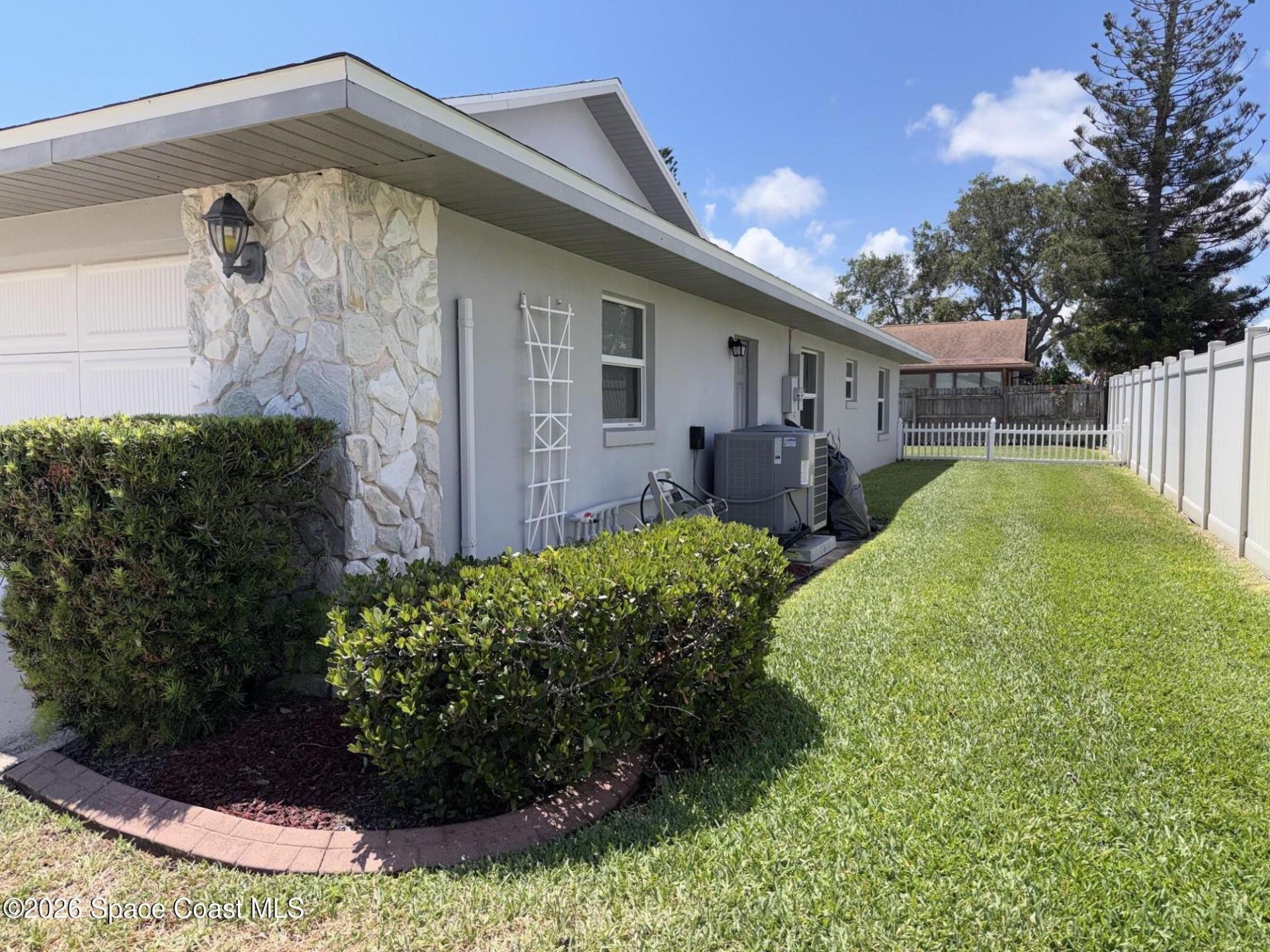 195 Sea Breeze Circle, Merritt Island, FL 32953 Photo