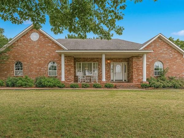 104 Peck Drive , Hornersville, MO 63855