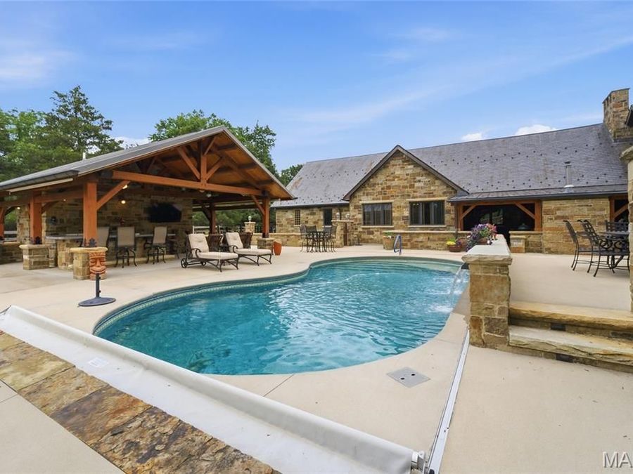 Property Image 90
