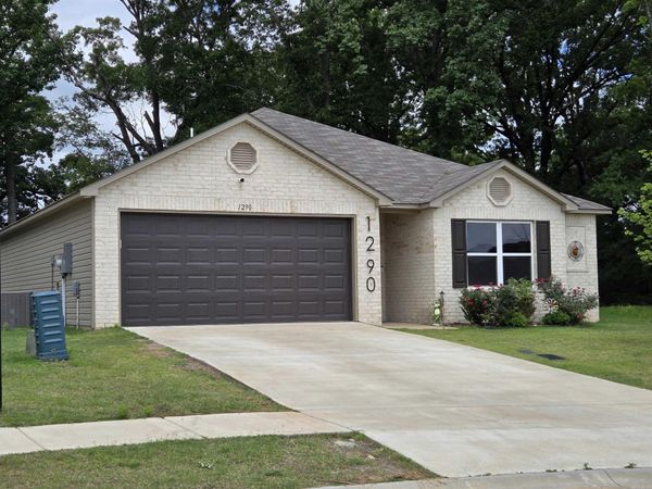 1290 Crotale Street , Conway, AR 72034