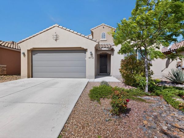 4712 Viento Del Norte , Santa Fe, NM 87507