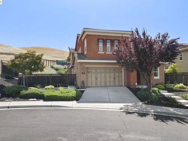 4951 Campanille Ct, Dublin, CA 94568