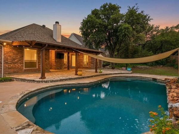 126 Spanish Oaks Trail, Glen Rose, TX 76043