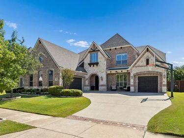 7158 Kentwood Drive, Frisco, TX 75034