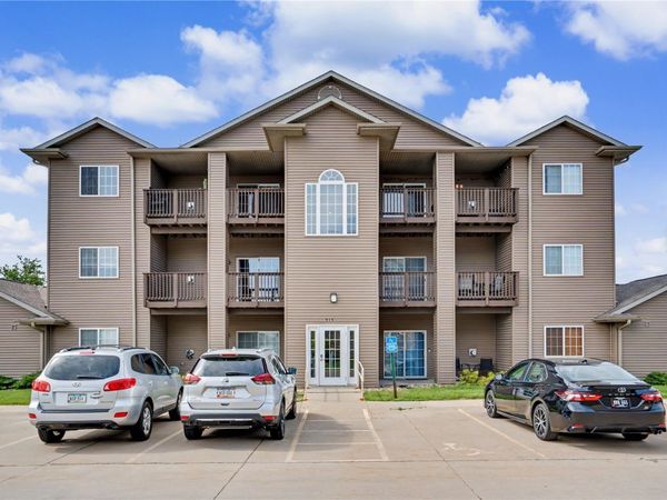 515 Penn Ct #7, North Liberty, IA 52317