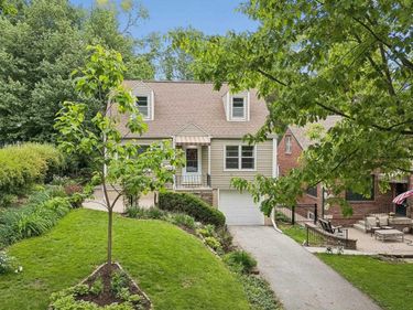 5028 Charles Street , Omaha, NE 68132