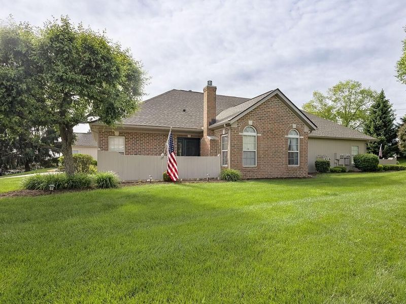 6 Woodberry Drive , Mount Vernon, OH 43050 Photo 2