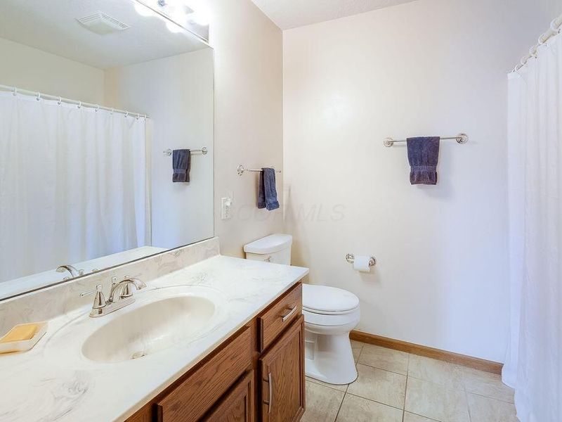 6 Woodberry Drive , Mount Vernon, OH 43050 Photo 25