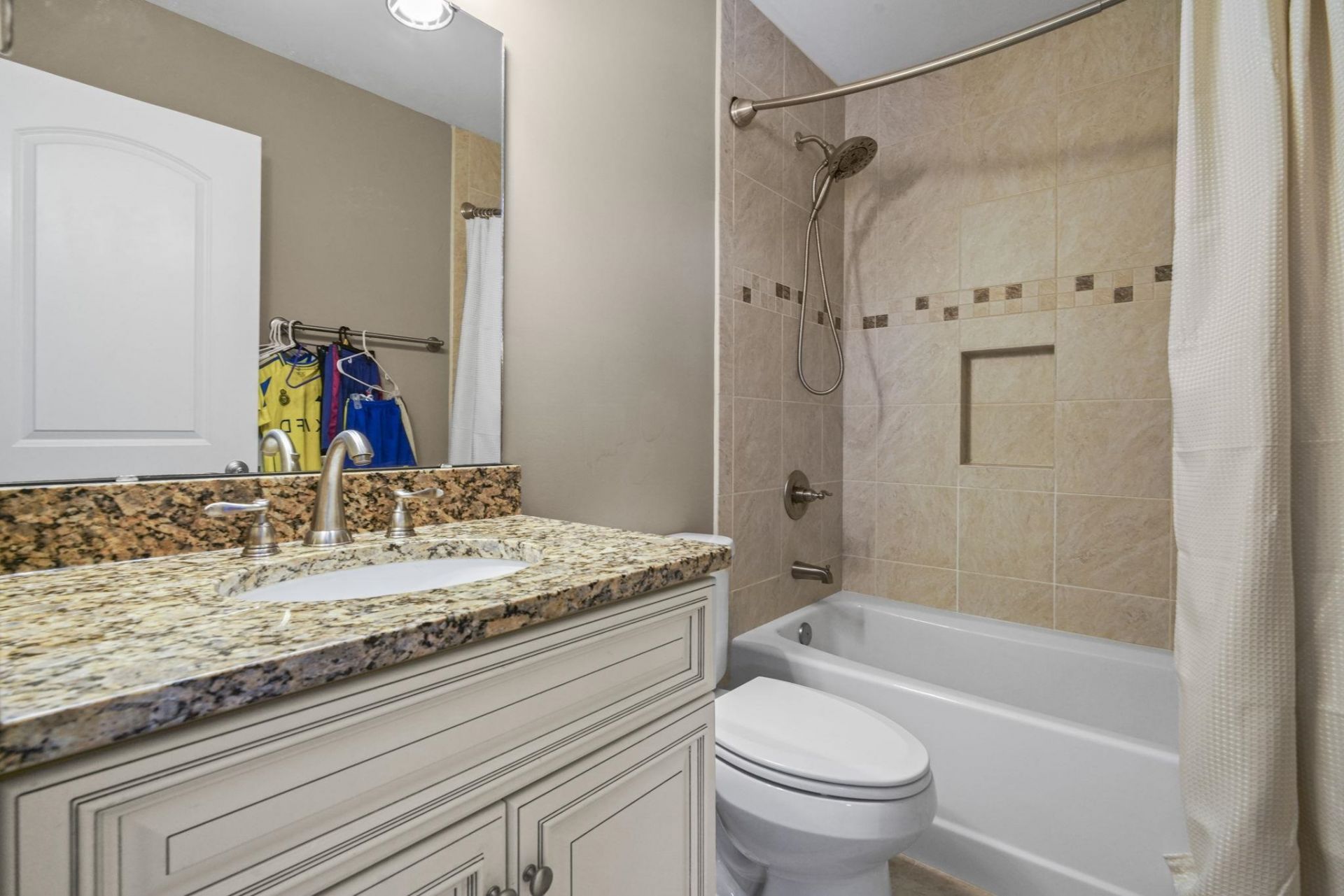 801 Sand Binder Dr. Photo 32