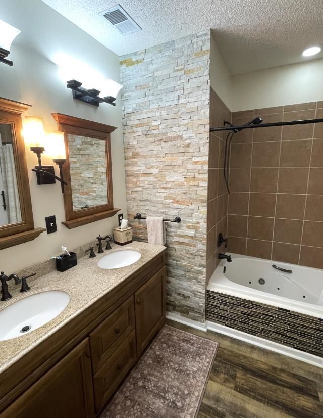 101 Maddington Place Dr. Photo 11