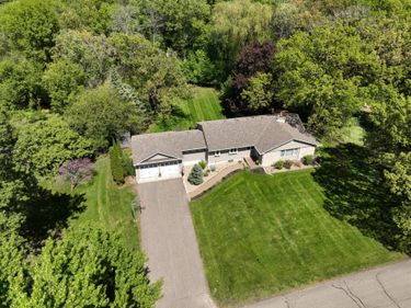 4713 Fairhills Road W, Minnetonka, MN 55345