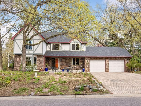 5950 Churchill Street , Shoreview, MN 55126