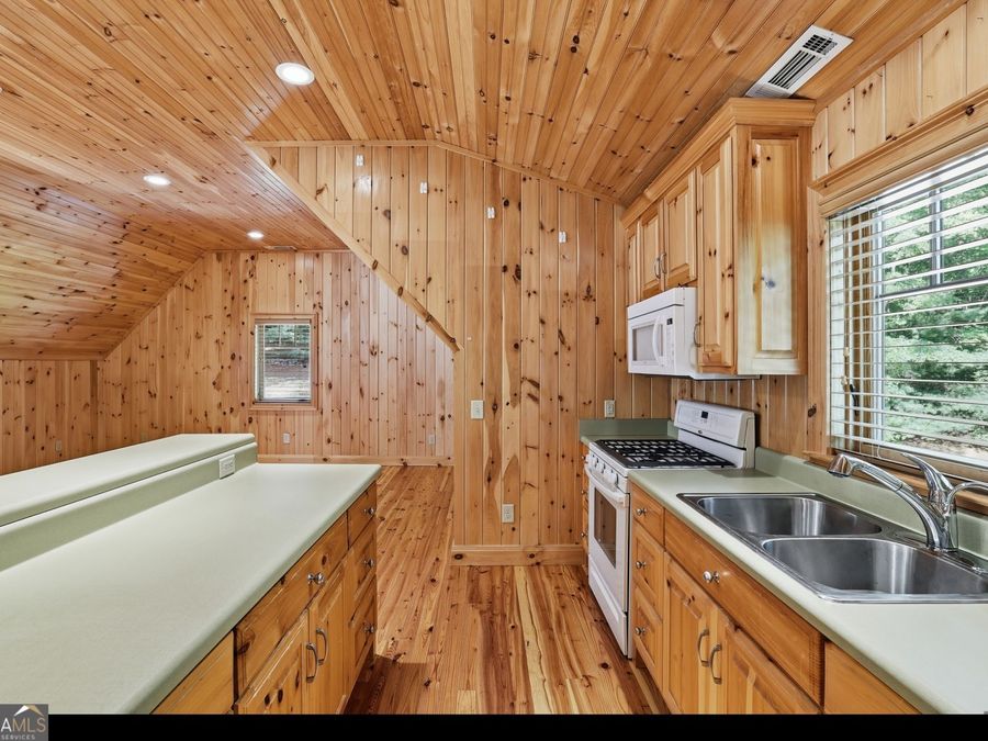 Property Image 85
