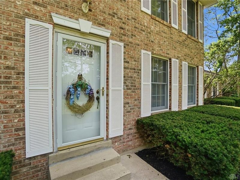 9075 N Hetzler Road, Piqua, OH 45356 Photo 4