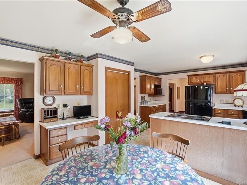 9075 N Hetzler Road, Piqua, OH 45356 Photo 44