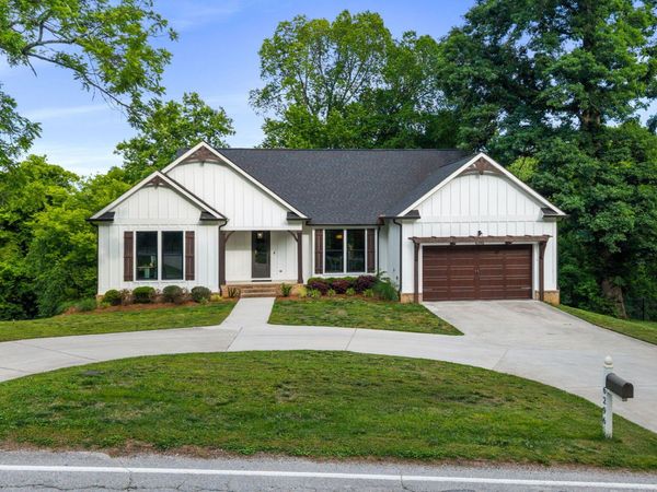 6296 Fairview Road, Hixson, TN 37343
