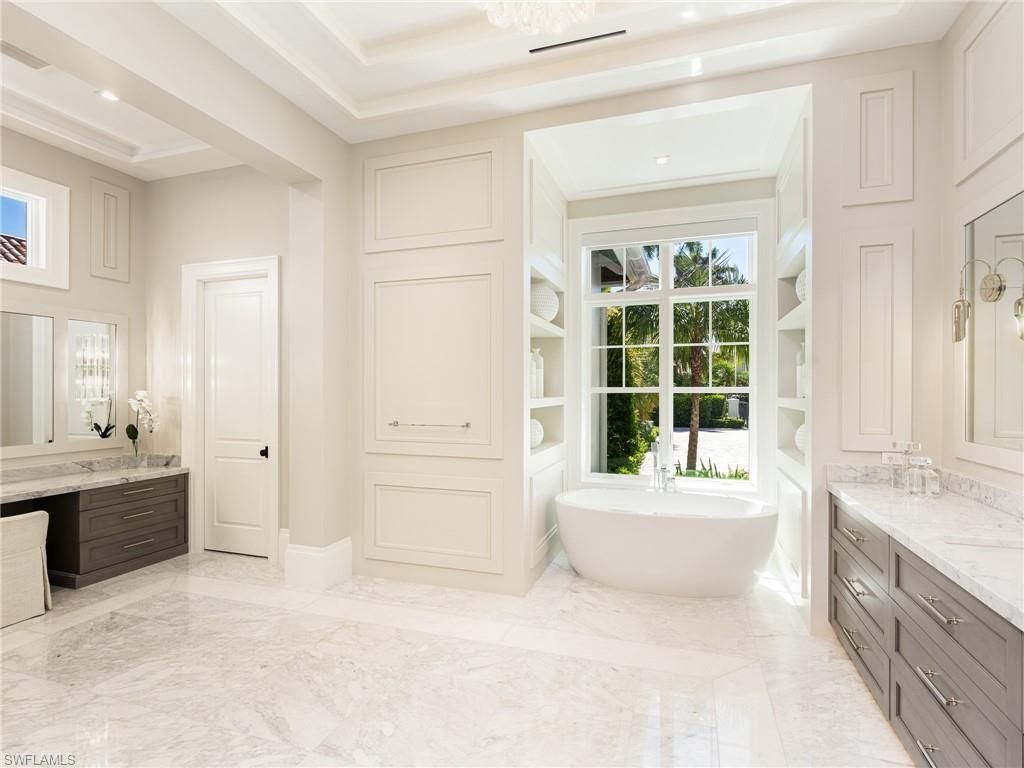 3525 Fort Charles Dr , Naples, FL 34102 Photo