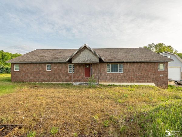 14844 Ida West Road, Petersburg, MI 49270