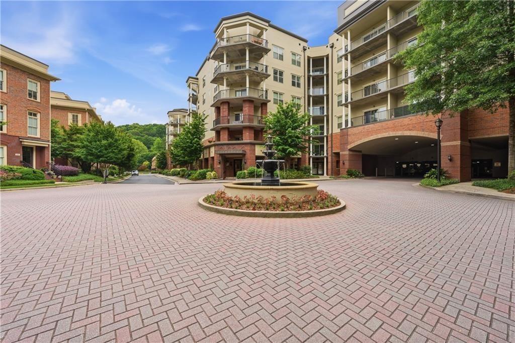 200 River Vista Drive, Unit 703, Atlanta, GA 30339 Main Photo