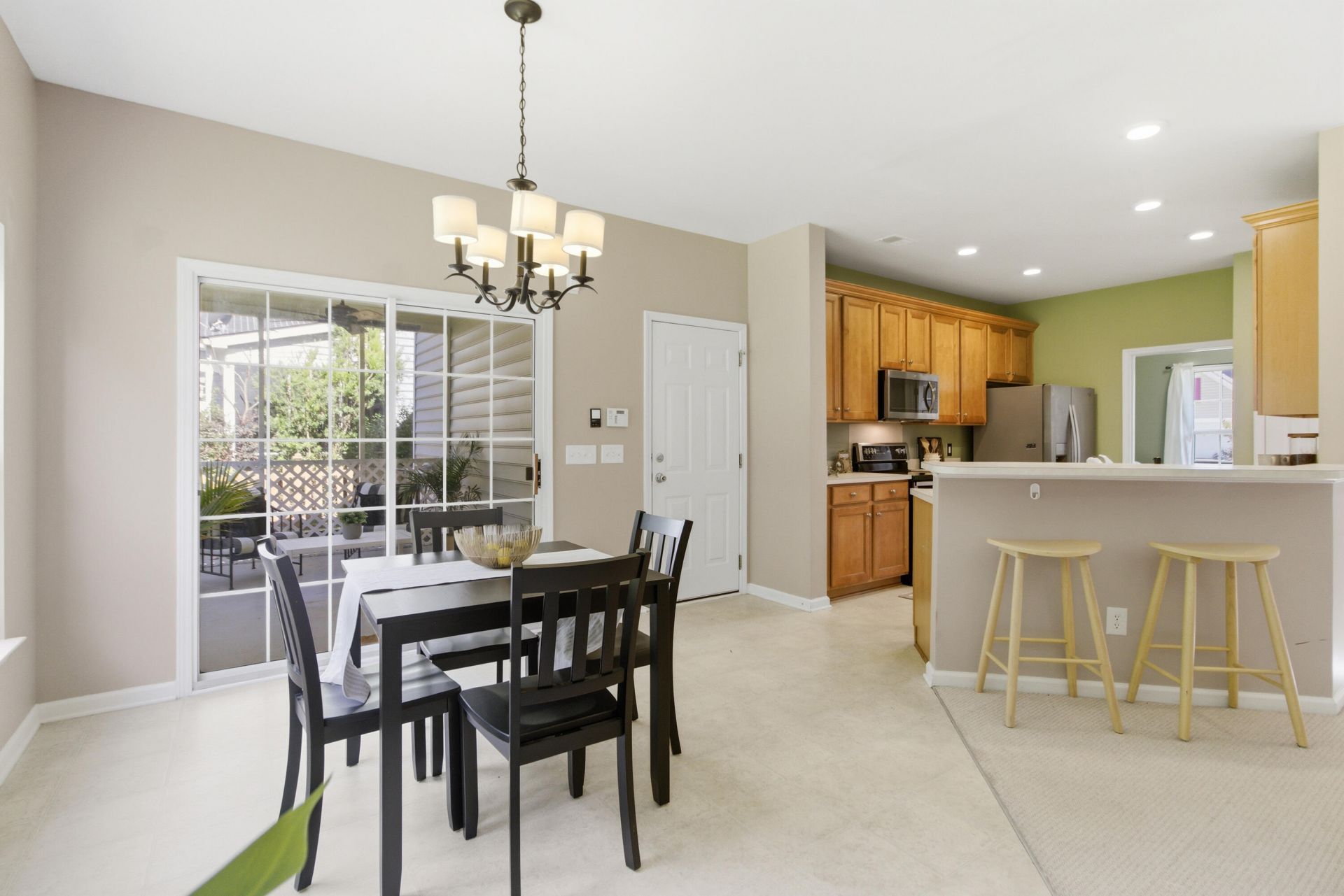 1368 Ashley Garden Boulevard Photo 14
