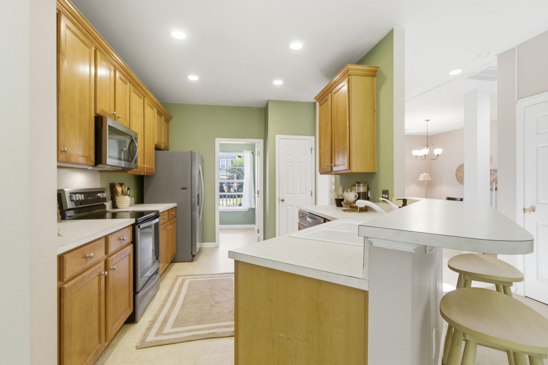 1368 Ashley Garden Boulevard Photo 16