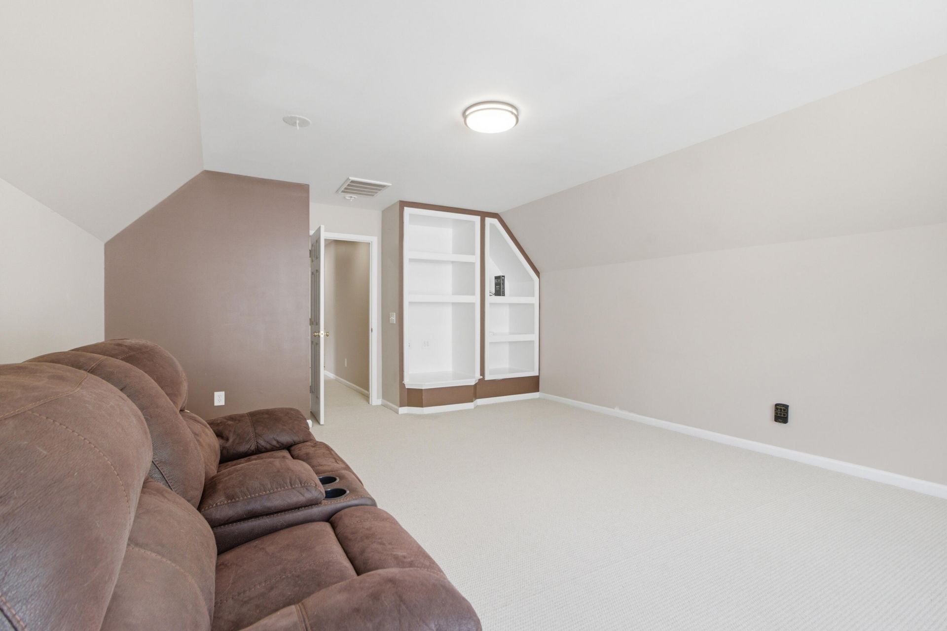 1368 Ashley Garden Boulevard Photo 33
