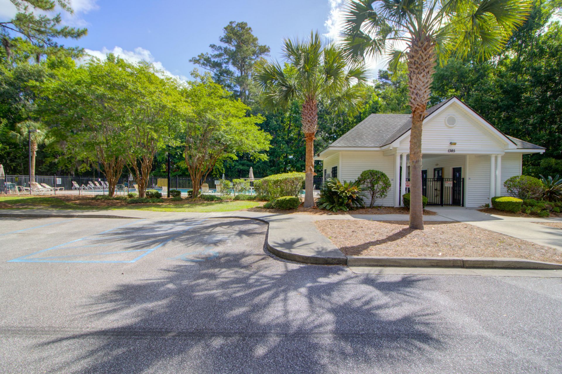 1368 Ashley Garden Boulevard Photo 38