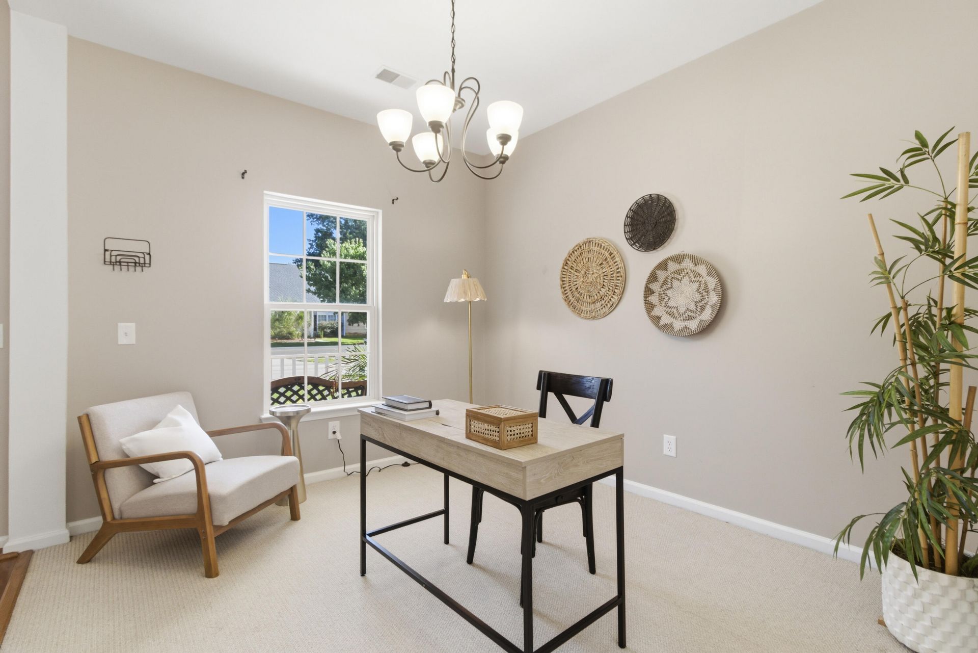 1368 Ashley Garden Boulevard Photo 6