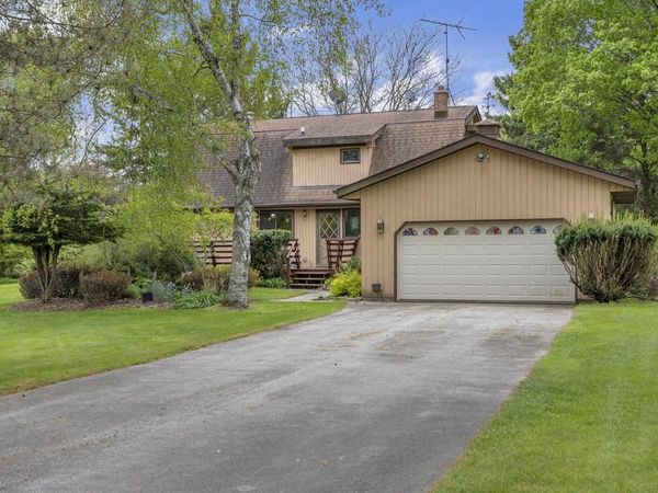 W438 Clement CIRCLE, Campbellsport, WI 53010