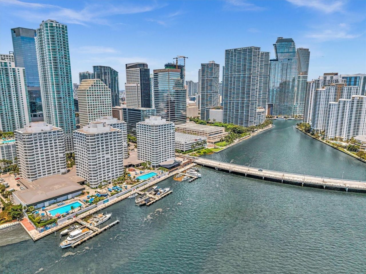 825 Brickell Bay Dr, Unit 2048, Miami, FL 33131 Photo
