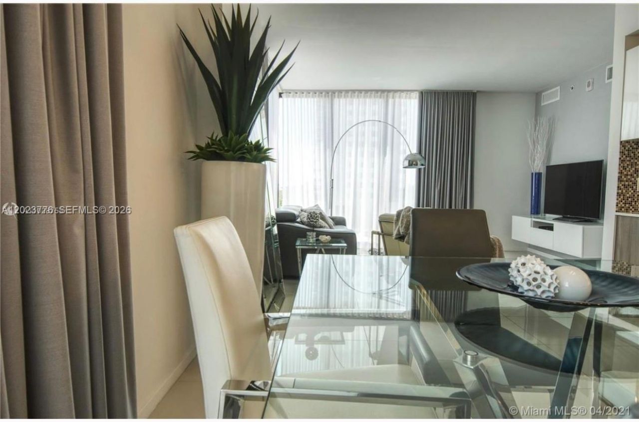 5300 Paseo Blvd  Unit 401 , Unit 401, Doral, FL 33166 Photo
