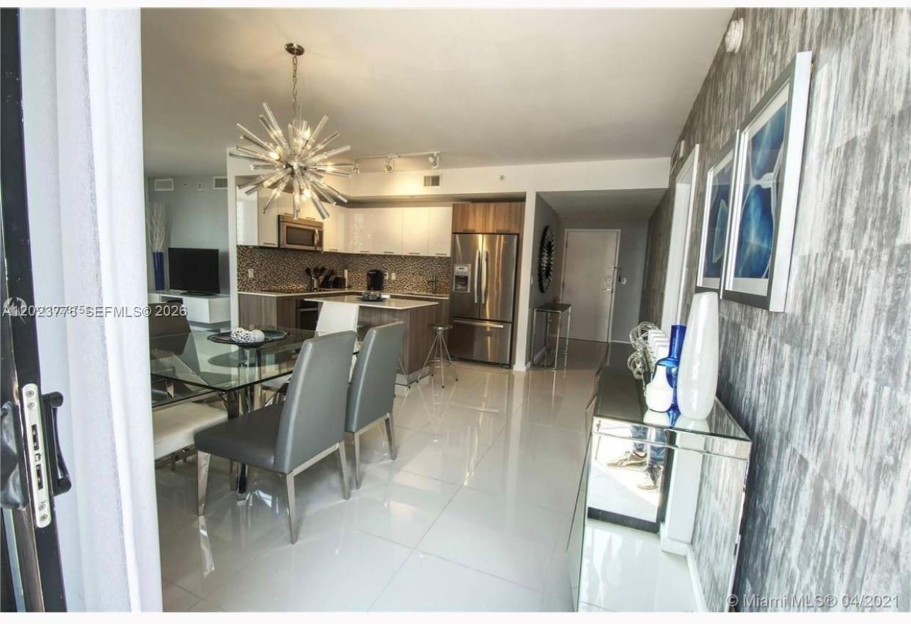 5300 Paseo Blvd  Unit 401 , Unit 401, Doral, FL 33166 Photo