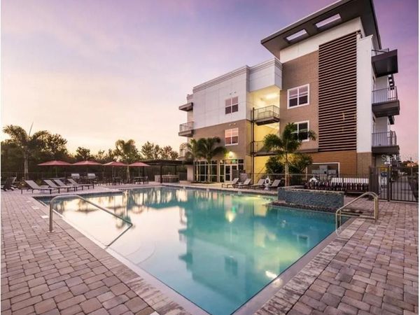1185 S PINELLAS AVENUE , Unit B2, TARPON SPRINGS, FL 34689