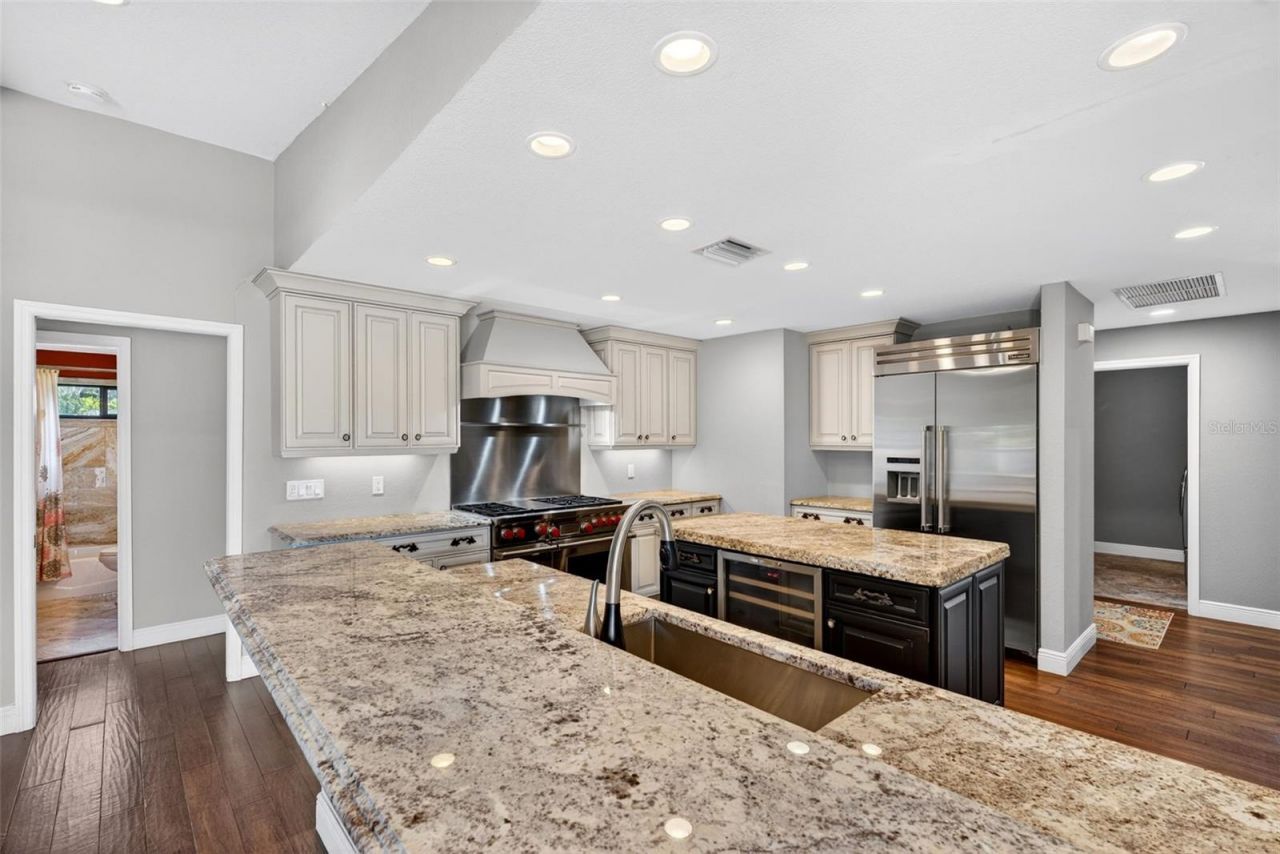 3695 Country Place Boulevard, Sarasota, FL 34233 Photo