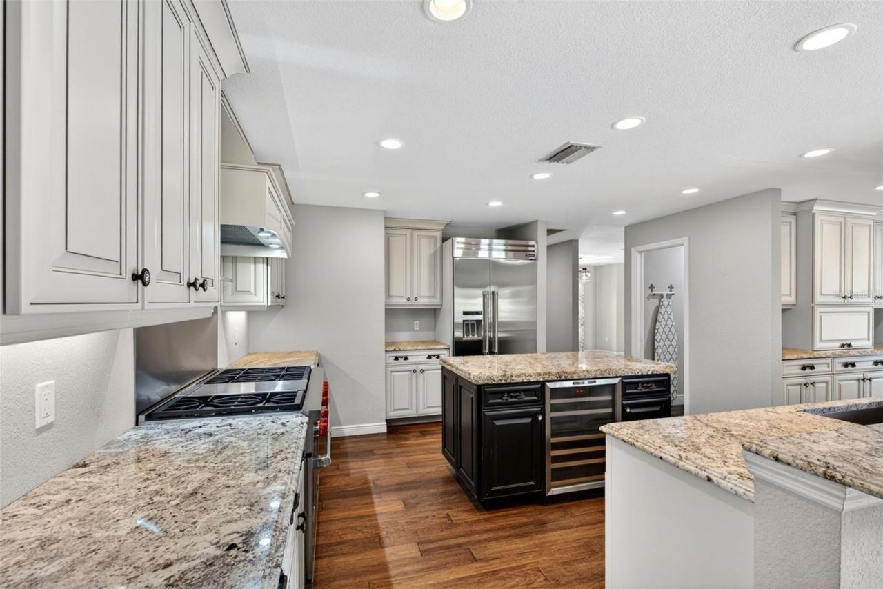 3695 Country Place Boulevard, Sarasota, FL 34233 Photo