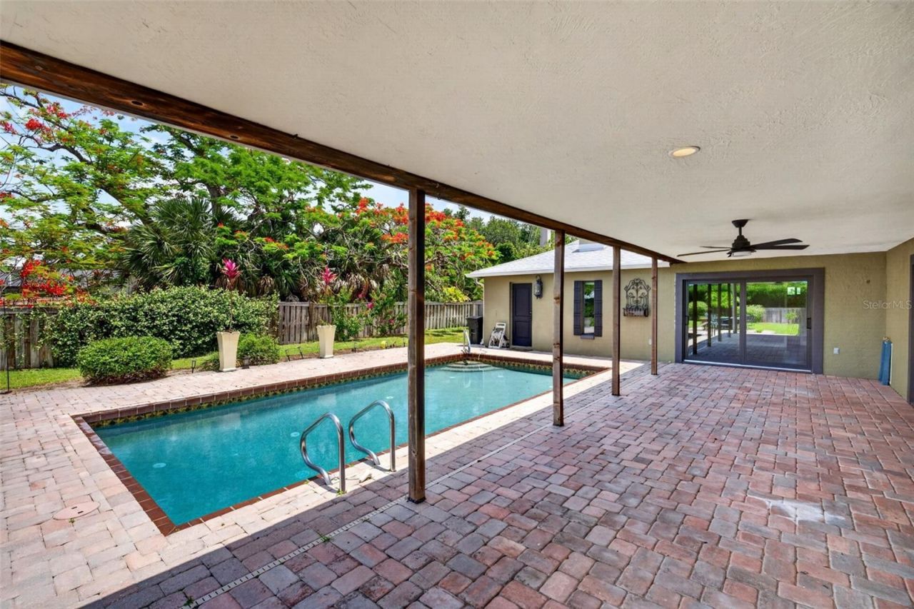 3695 Country Place Boulevard, Sarasota, FL 34233 Photo