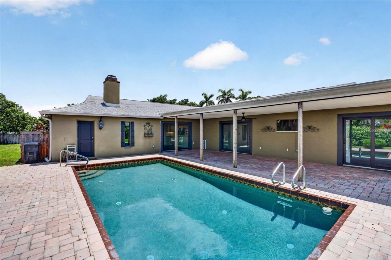 3695 Country Place Boulevard, Sarasota, FL 34233 Photo