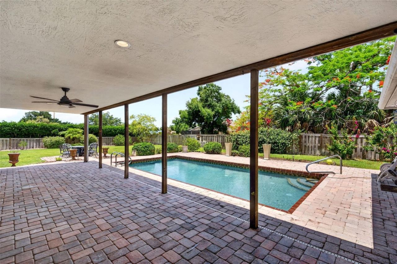 3695 Country Place Boulevard, Sarasota, FL 34233 Photo