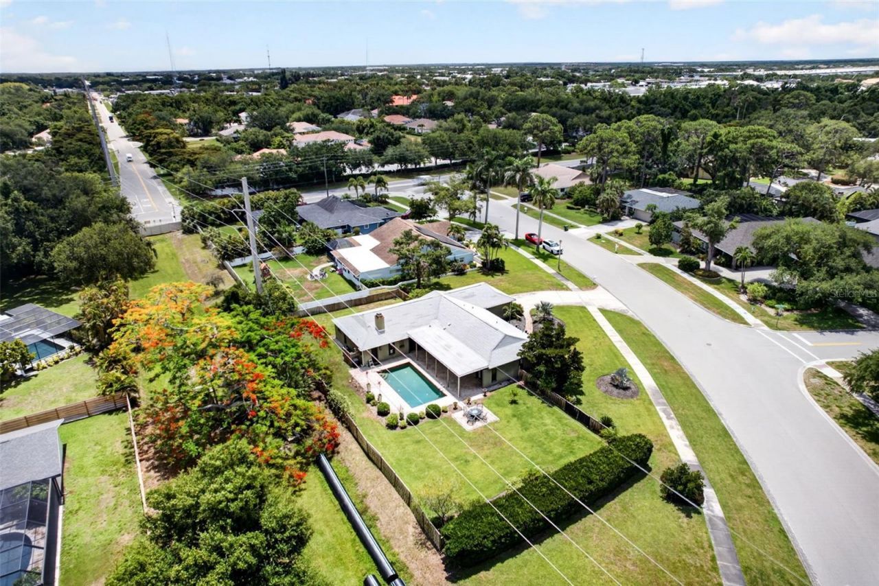 3695 Country Place Boulevard, Sarasota, FL 34233 Photo