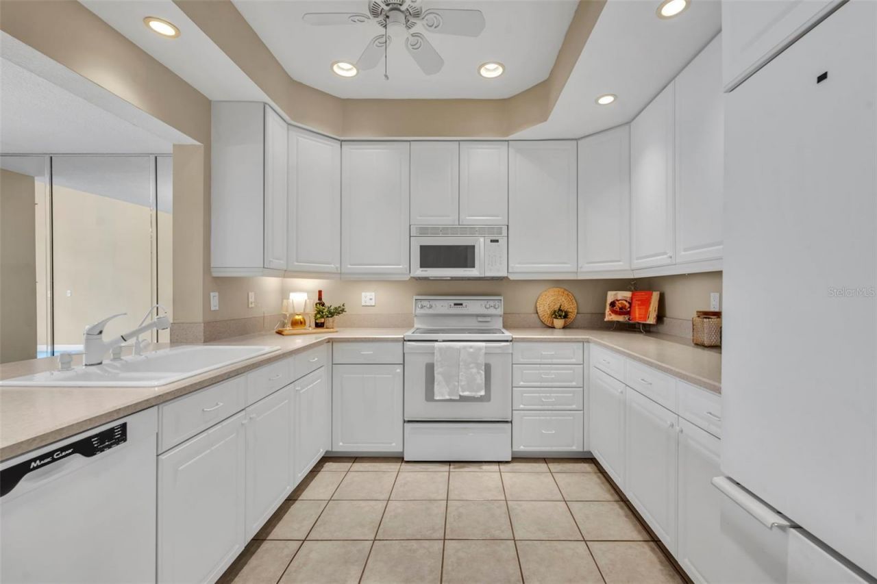 300 Carolina Avenue , Unit 402C, Winter Park, FL 32789 Photo