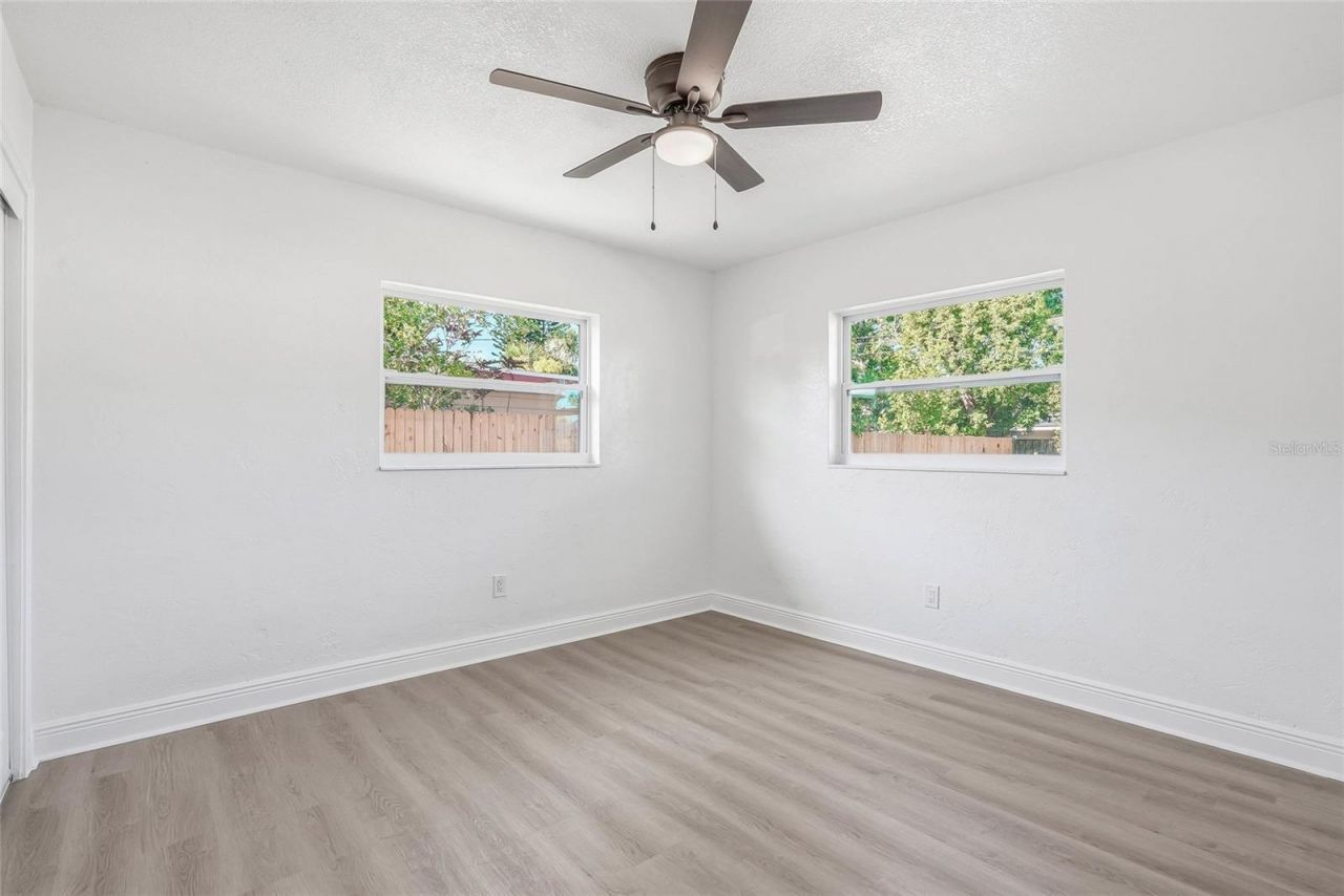 4720 Mohegan Road , Saint Petersburg, FL 33708 Photo