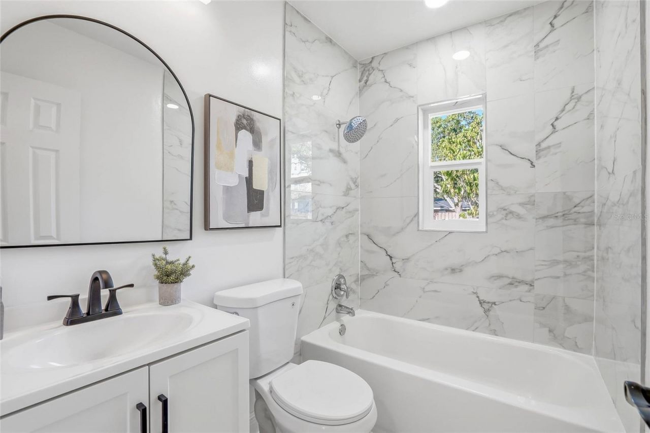 4720 Mohegan Road , Saint Petersburg, FL 33708 Photo