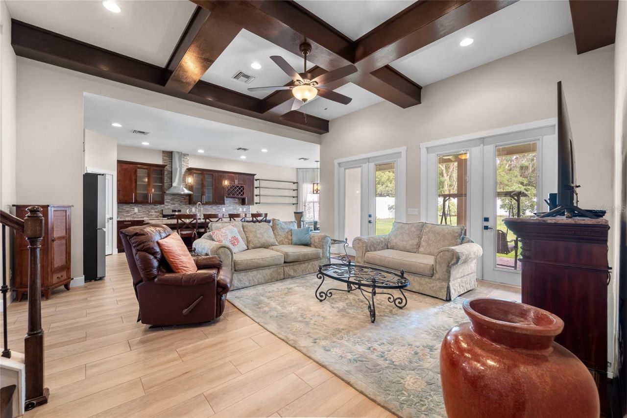 315 S Glen Arven Avenue , Tampa, FL 33617 Photo