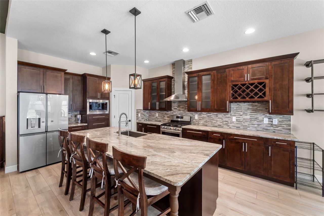 315 S Glen Arven Avenue , Tampa, FL 33617 Photo